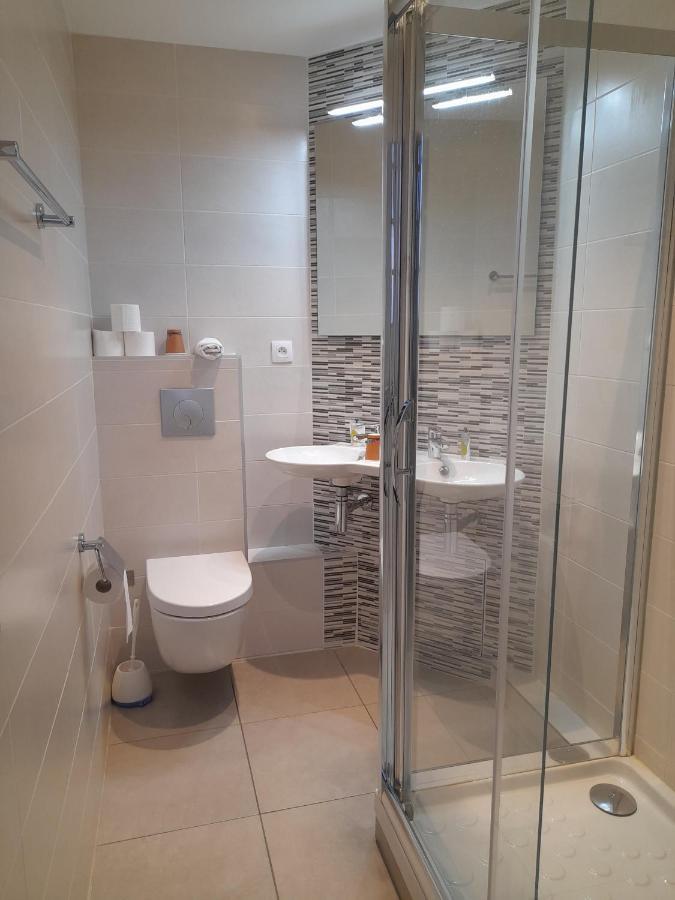 Hotellerie Saint Yves Hotel