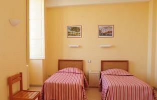 Hôtellerie Saint Yves Hotel