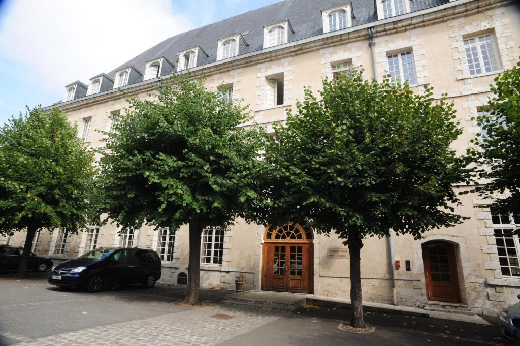 Hôtellerie Saint Yves 3*