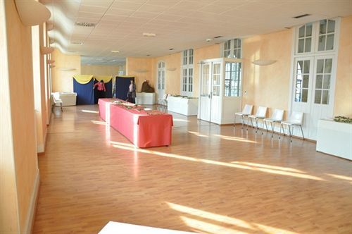 Hotel Hôtellerie Saint Yves 3*