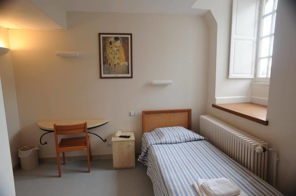 Hotellerie Saint Yves Chartres